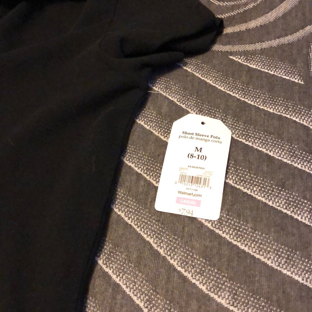 Polos - Picture 2 of 4